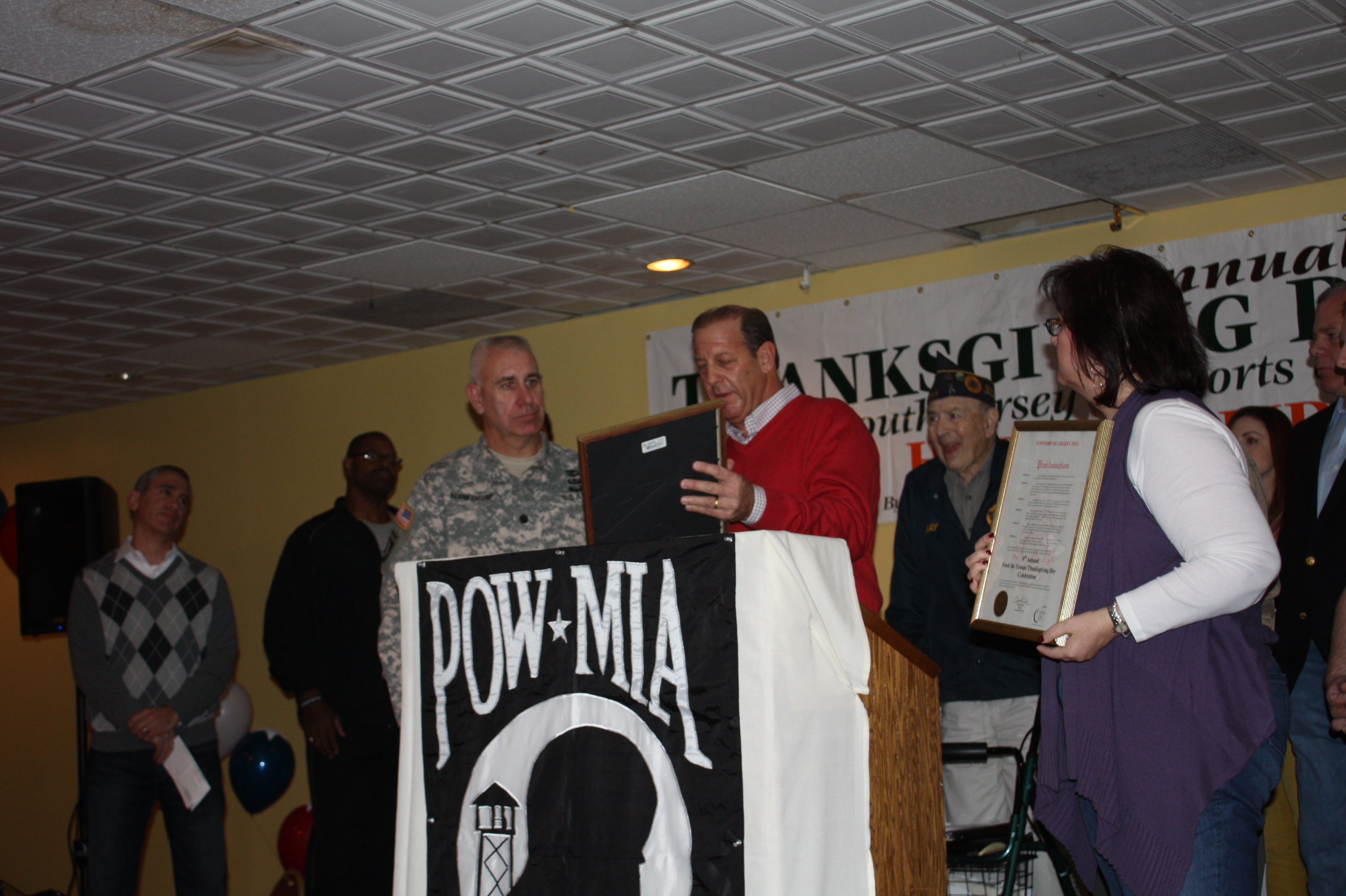 Troops Thanksgiving 16